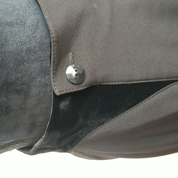 VALENTINO BOUTIQUE Vintage S606 Black Skirt Suit with Velvet Inset Size 10 NWT!! - Picture 10 of 13